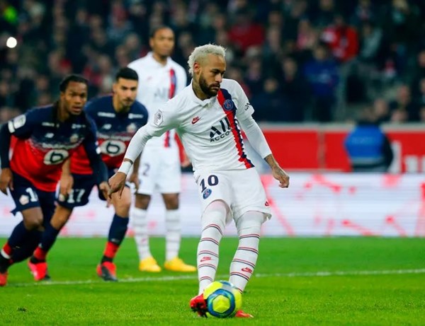 Chi phí lót tay cho cầu thủ Chi phí lót tay cho cầu thủ