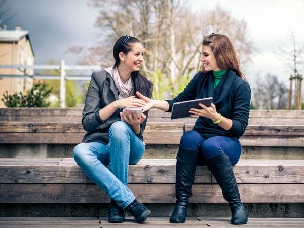 Chiêm bao mơ thấy người lạ điềm báo thú vị, đánh con gì may?