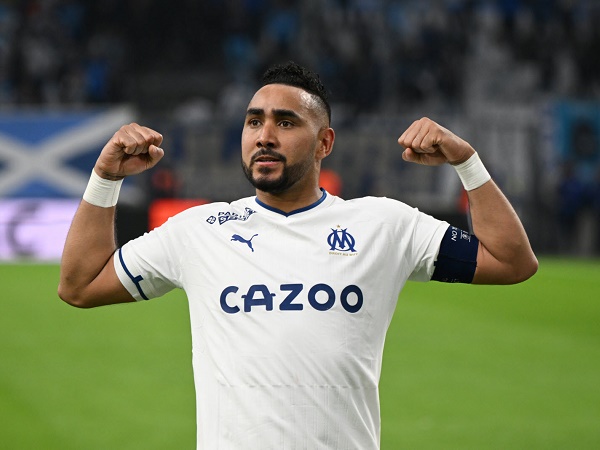 Bóng đá quốc tế 20/5: Cầu thủ bị kỷ luật vì đấm HLV