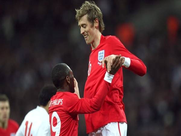 Cầu thủ xấu trai nhất thế giới: Những gương mặt không đẹp mắt nhưng tài năng