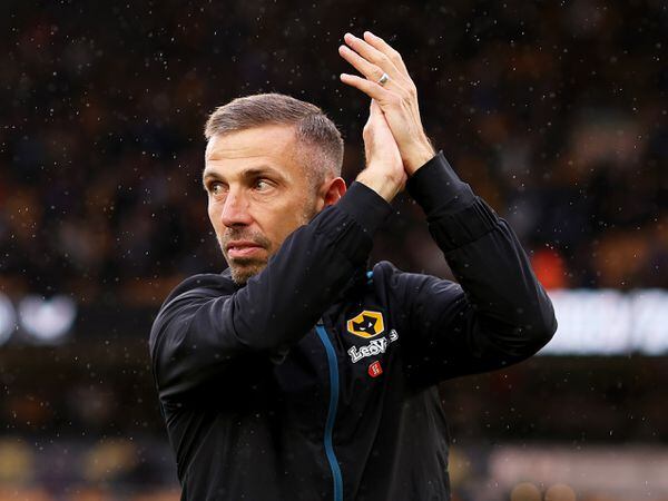 Tin MU 27/3: Sếp MU có động thái về tương lai Ten Hag